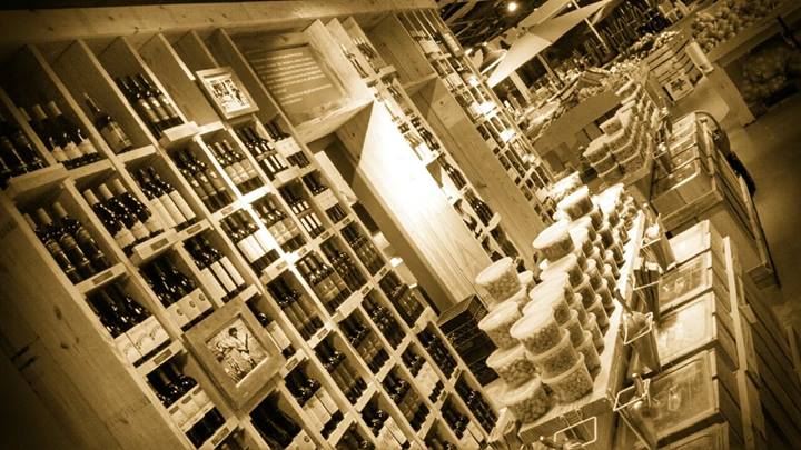 Living Green Fresh Market Wine Selection